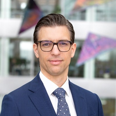 Dealmaker photo