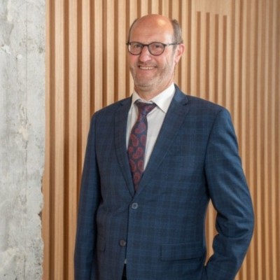 Dealmaker photo
