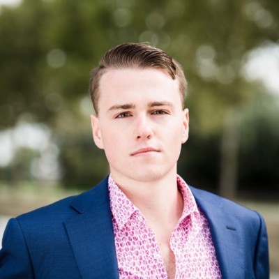 Dealmaker photo