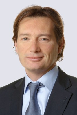 Dealmaker photo