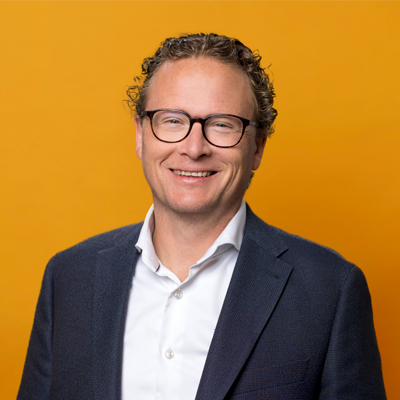 Dealmaker photo