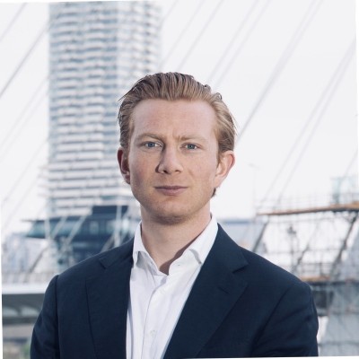 Dealmaker photo