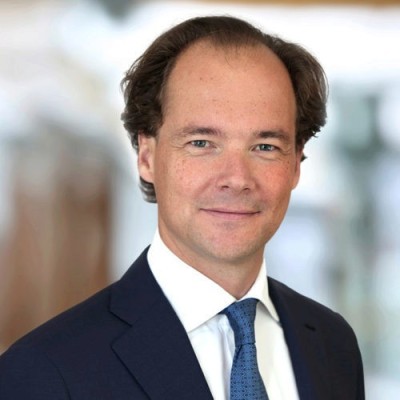 Dealmaker photo