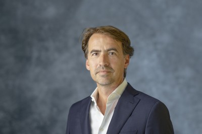 Dealmaker photo