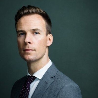Dealmaker photo