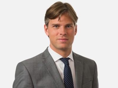 Dealmaker photo