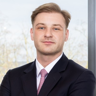 Dealmaker photo