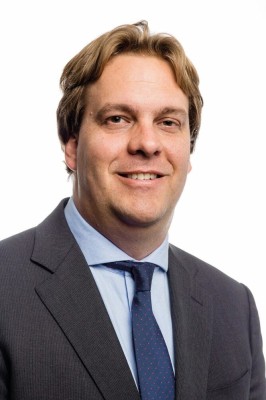 Dealmaker photo