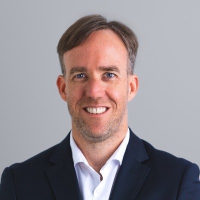 Dealmaker photo