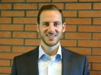 Dealmaker photo