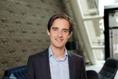 Dealmaker photo