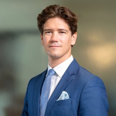 Dealmaker photo