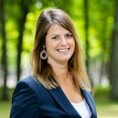 Dealmaker photo