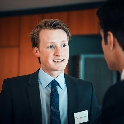 Dealmaker photo