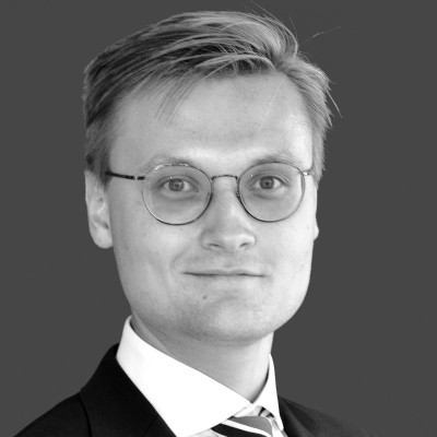 Dealmaker photo