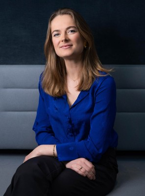 Dealmaker photo