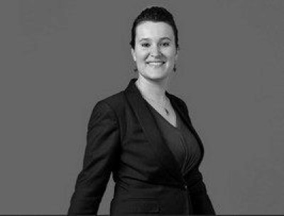 Dealmaker photo