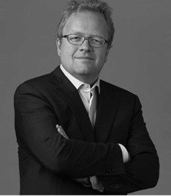 Dealmaker photo