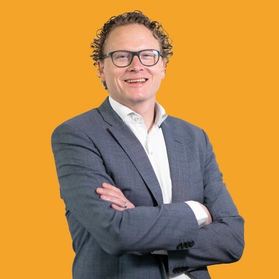 Dealmaker photo
