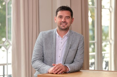 Dealmaker photo