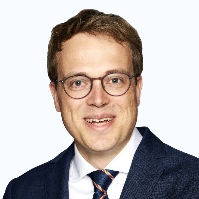 Dealmaker photo