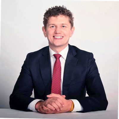 Dealmaker photo