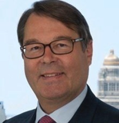 Dealmaker photo