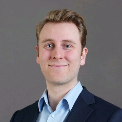 Dealmaker photo