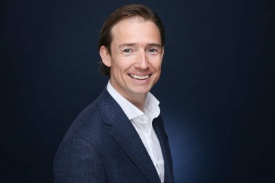Dealmaker photo