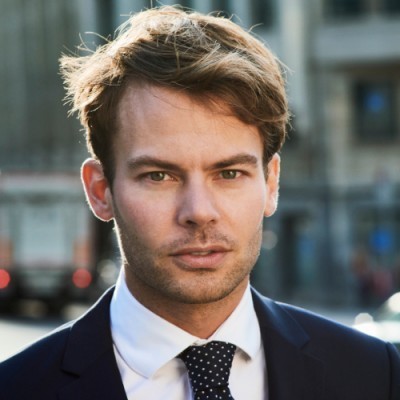 Dealmaker photo