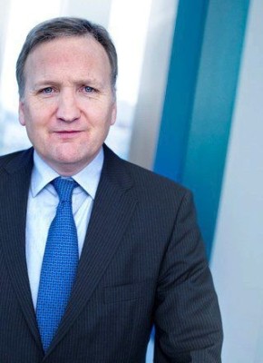 Dealmaker photo