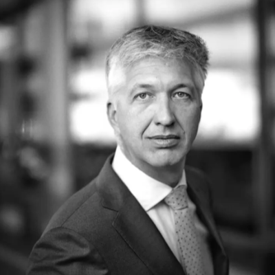 Dealmaker photo