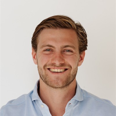 Dealmaker photo