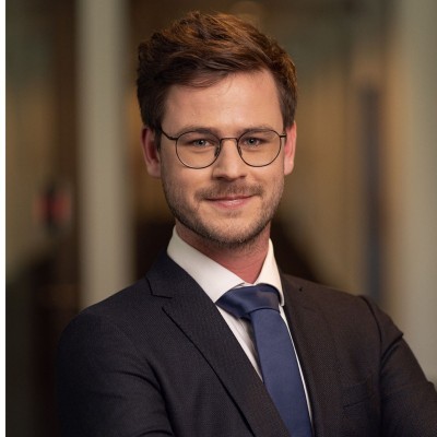 Dealmaker photo