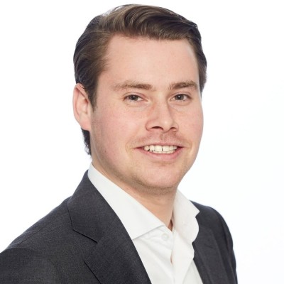 Dealmaker photo