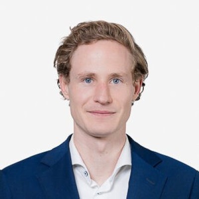 Dealmaker photo