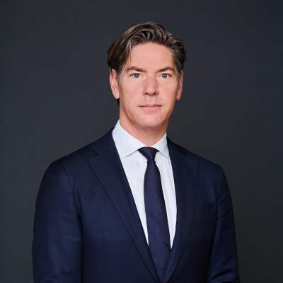 Dealmaker photo