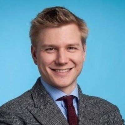 Dealmaker photo