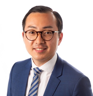 Dealmaker photo