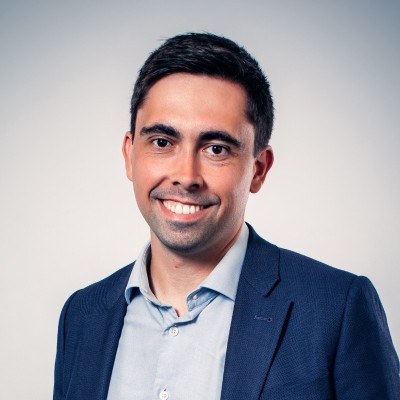Dealmaker photo