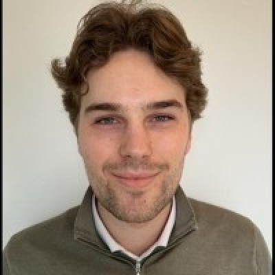 Dealmaker photo