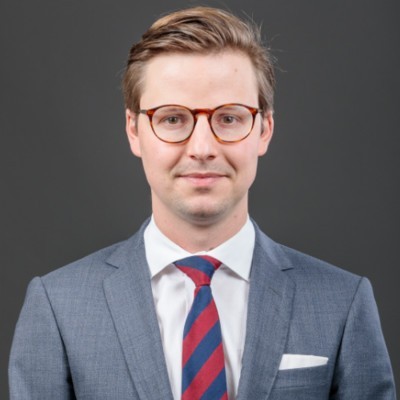 Dealmaker photo