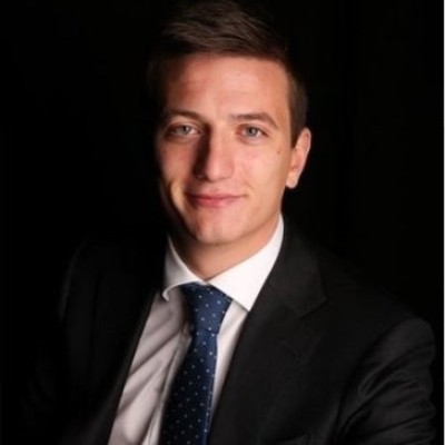 Dealmaker photo