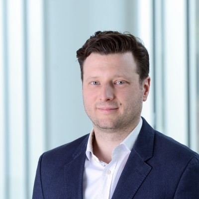 Dealmaker photo