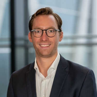 Dealmaker photo