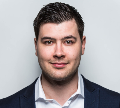 Dealmaker photo