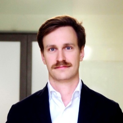 Dealmaker photo