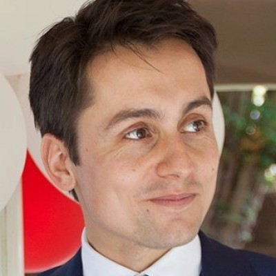 Dealmaker photo