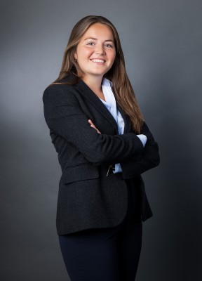 Dealmaker photo