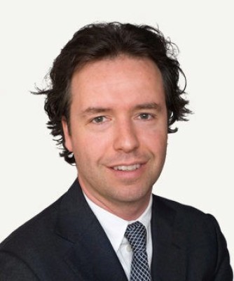 Dealmaker photo